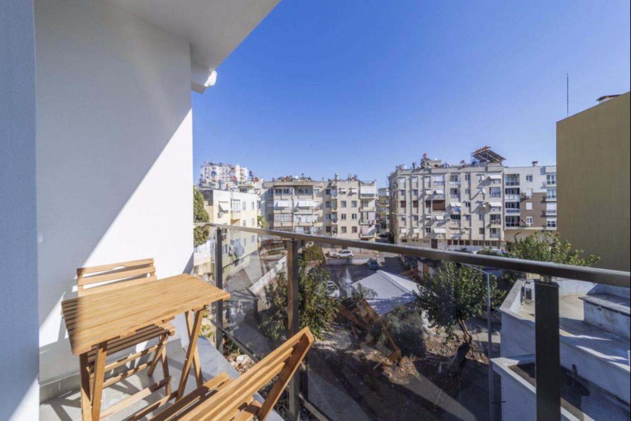 Cozy King Bedroom Dw Apt Kisla1 Antalya Eksteriør bilde
